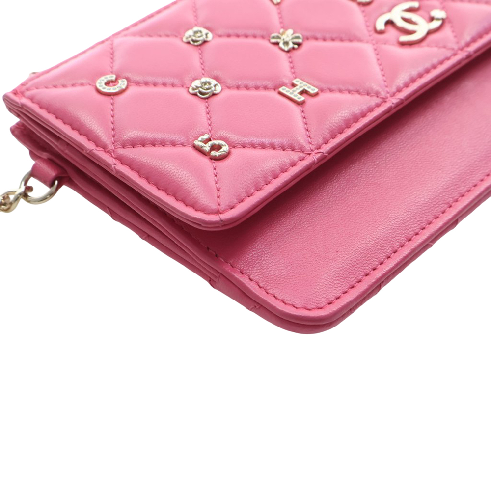 Pre-Loved Chanel Quilted Lambskin All About Chanel Clutch On Chain - Picture 12 of 12